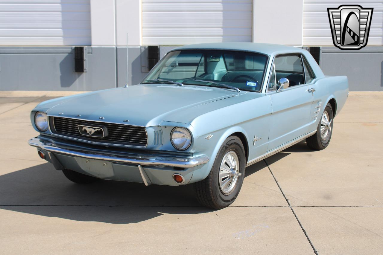 1966 Ford Mustang