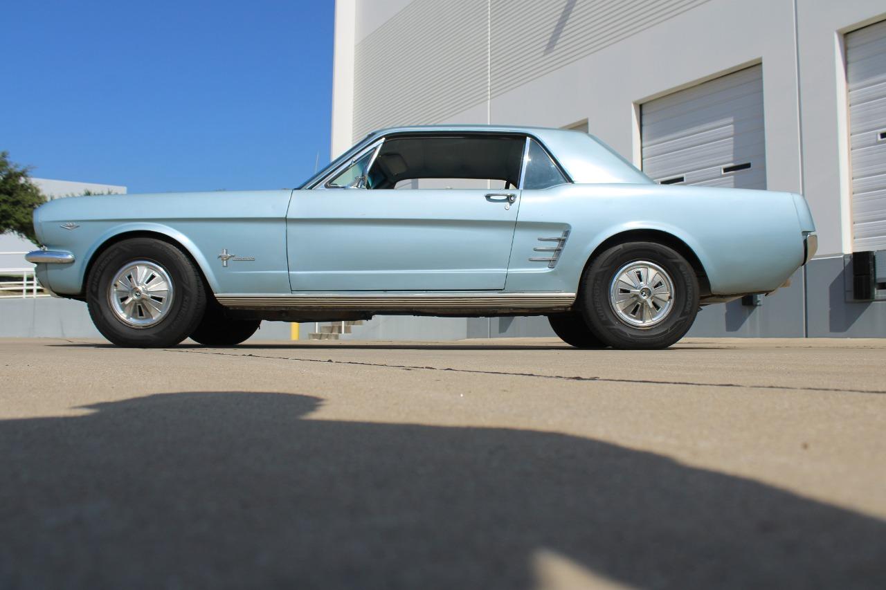 1966 Ford Mustang