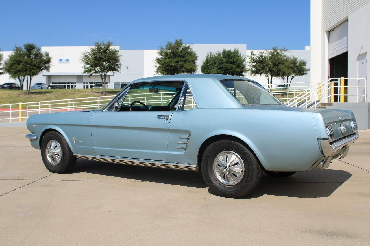 1966 Ford Mustang