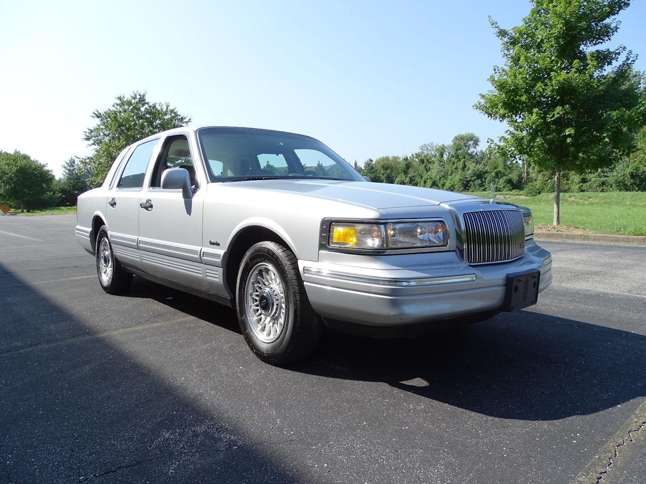 1997 Lincoln Town Car