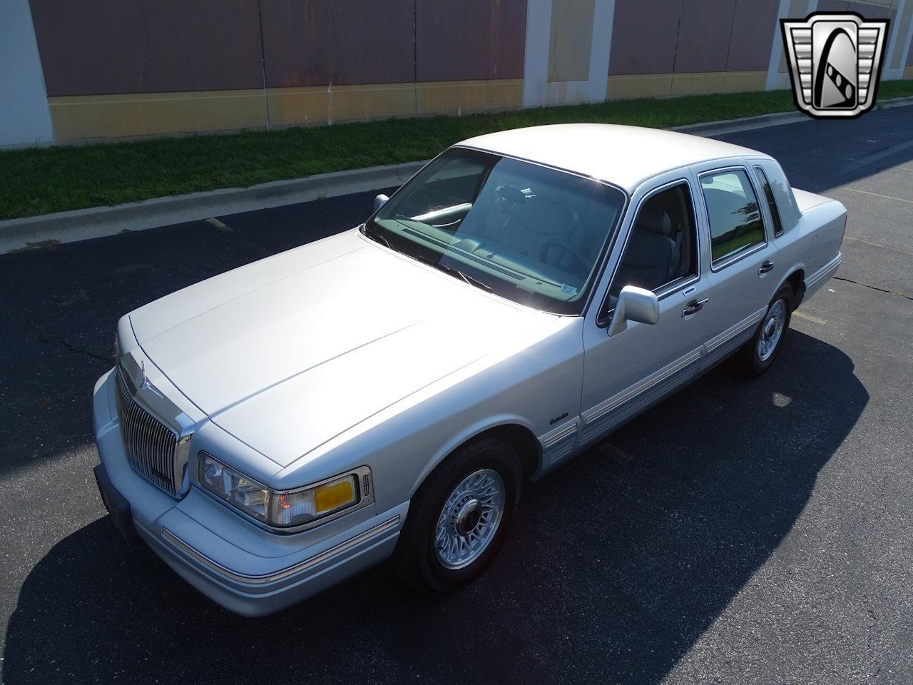 1997 Lincoln Town Car