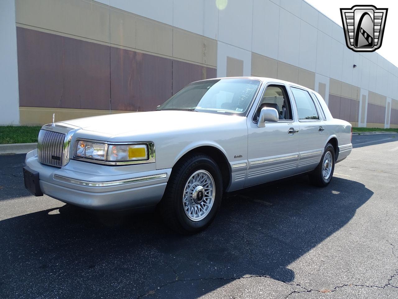 1997 Lincoln Town Car