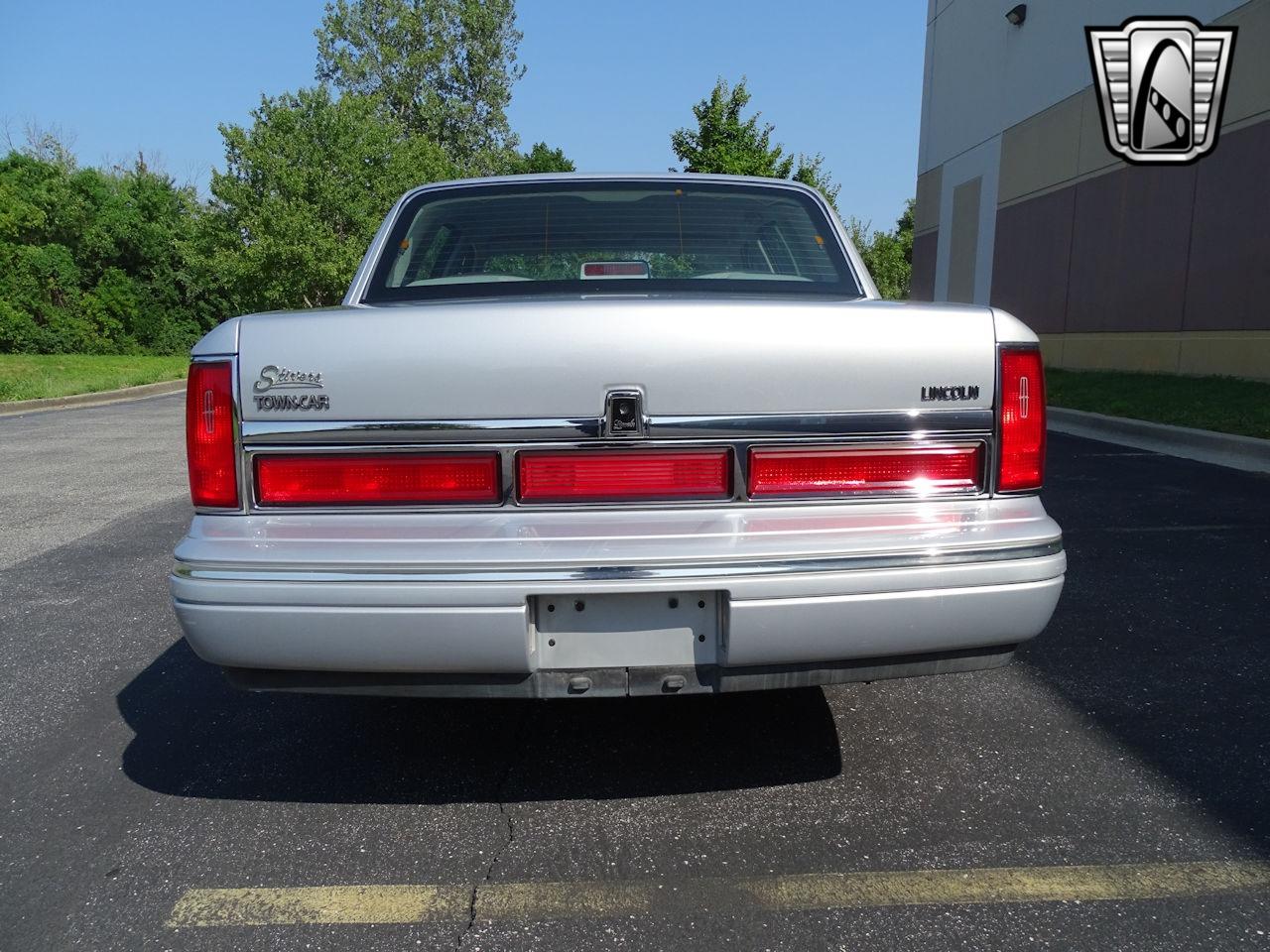 1997 Lincoln Town Car