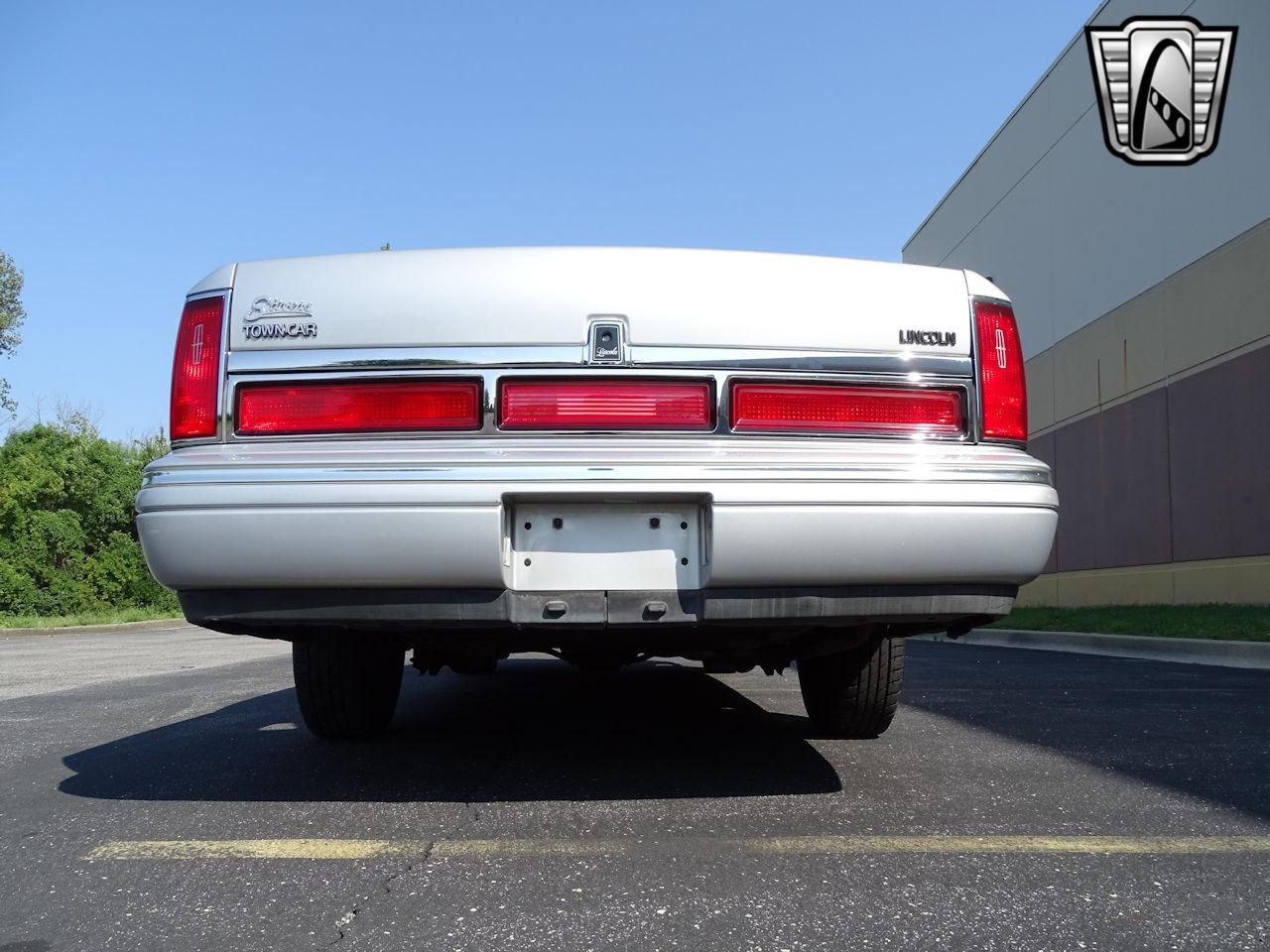 1997 Lincoln Town Car