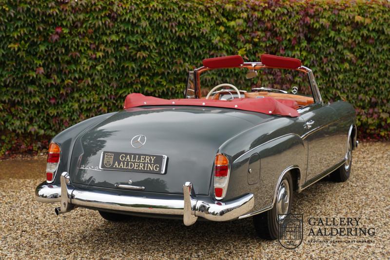 1960 Mercedes - Benz Mercedes Benz 220S Cabriolet