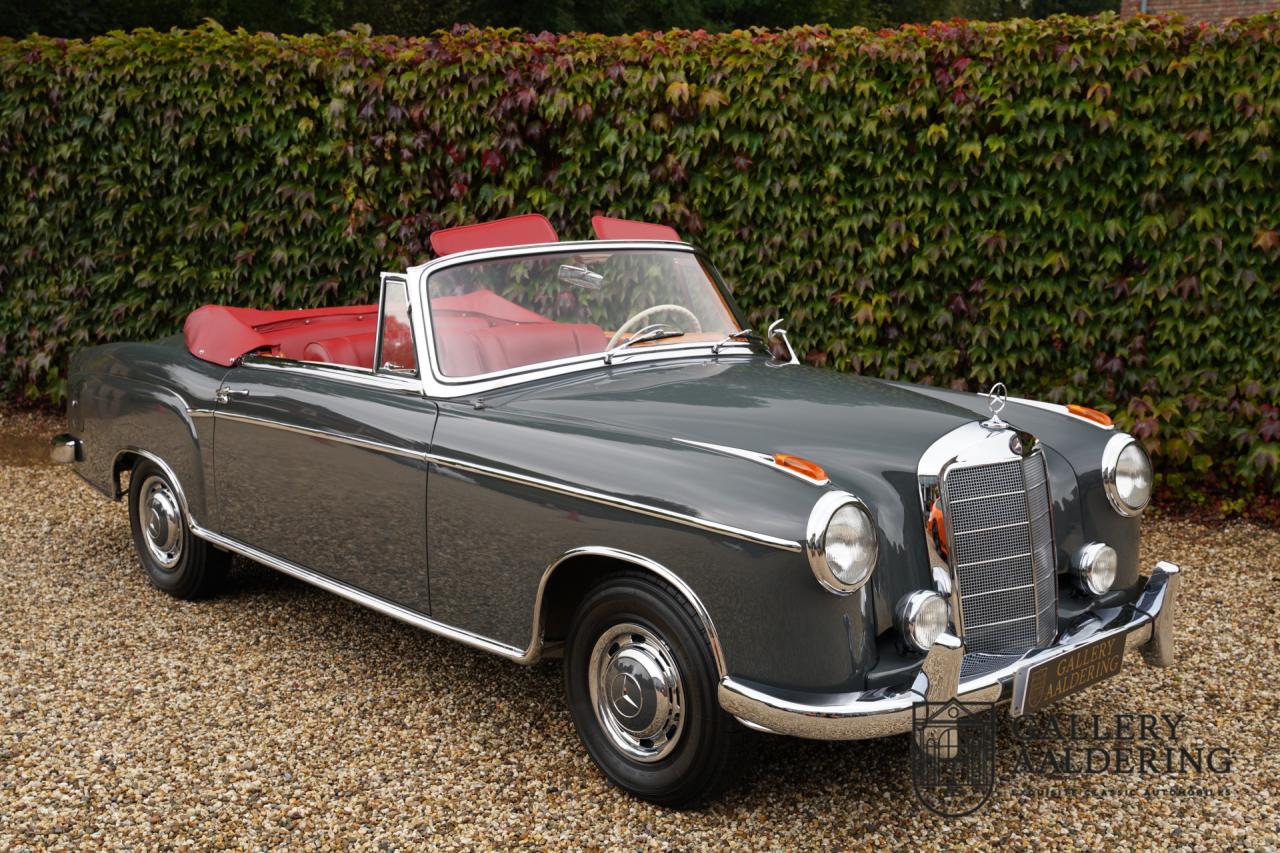 1960 Mercedes - Benz Mercedes Benz 220S Cabriolet