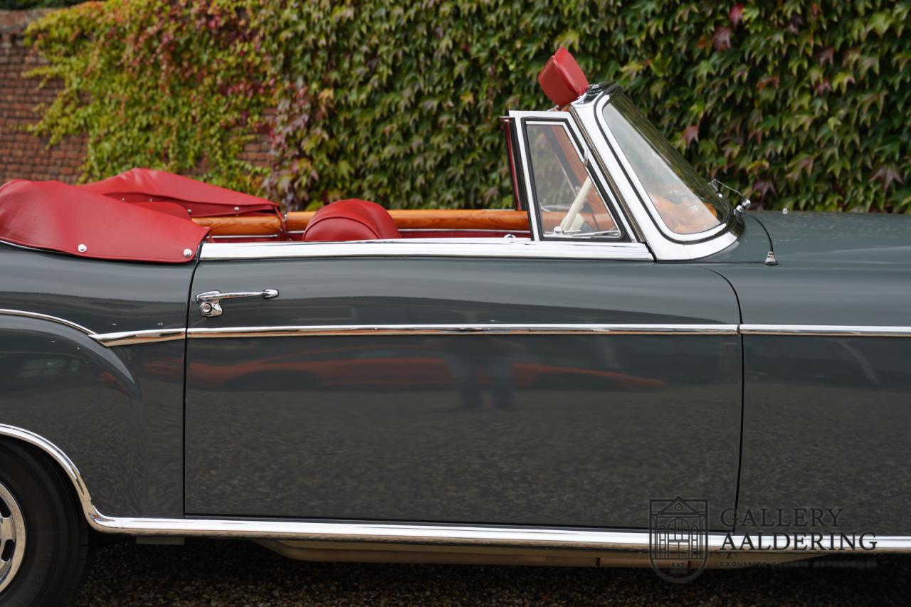 1960 Mercedes - Benz Mercedes Benz 220S Cabriolet