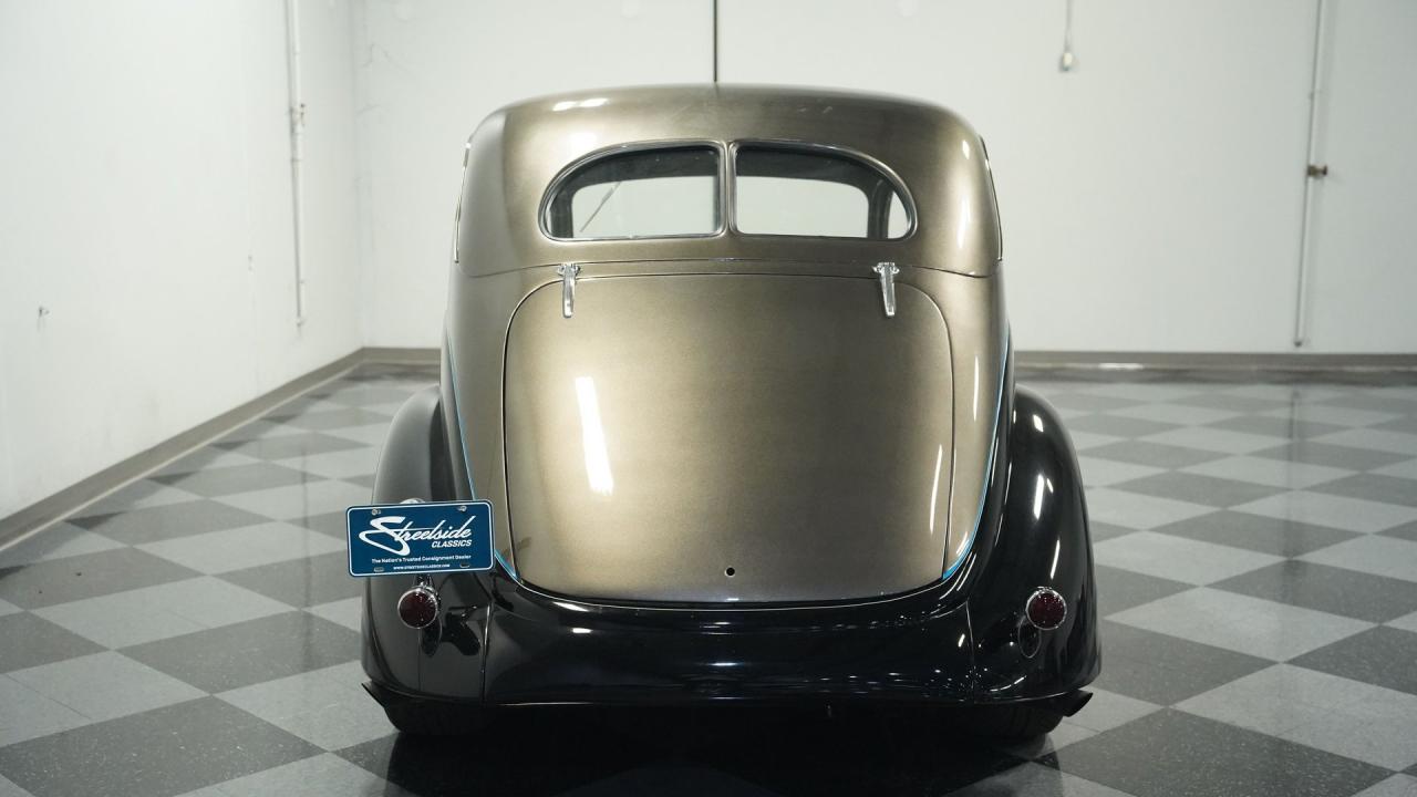 1937 Ford Tudor Pro Street Supercharged