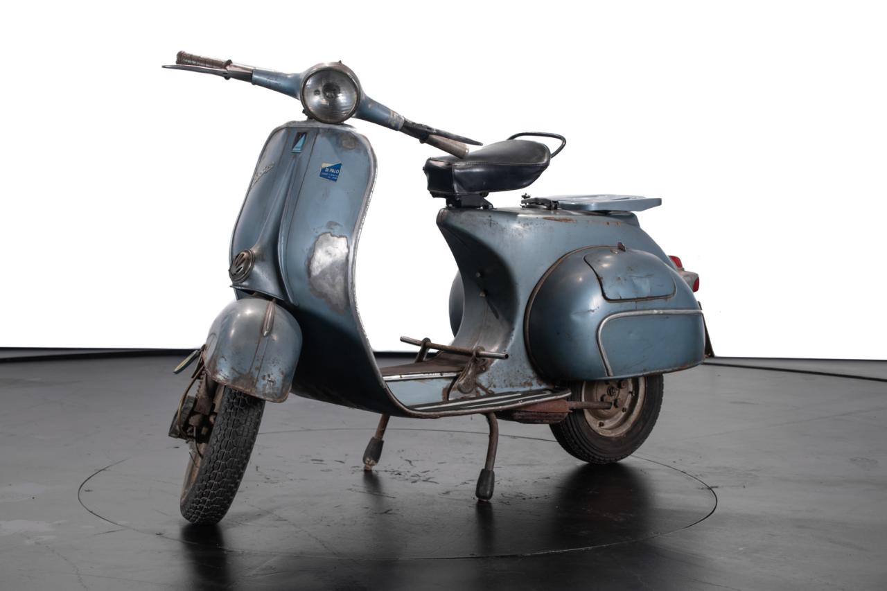 1962 Piaggio Vespa VBB1 150