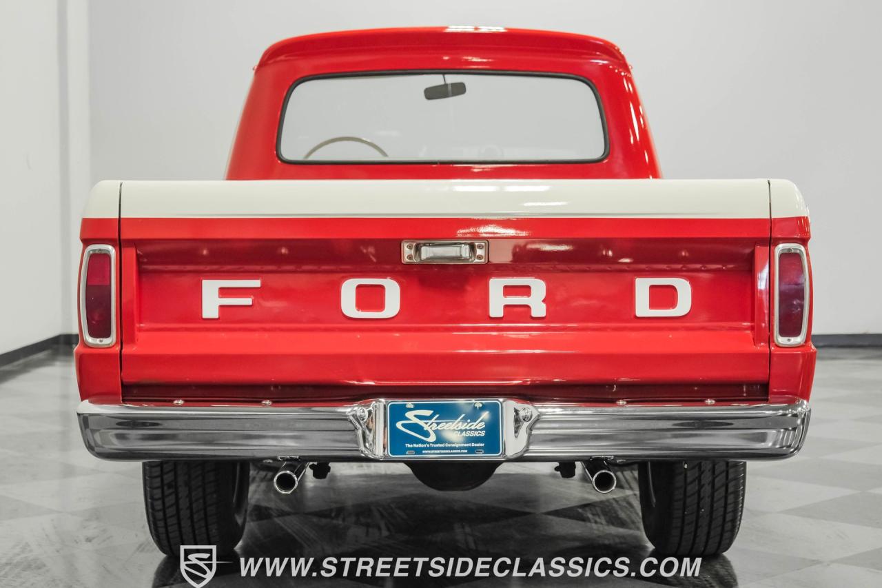 1965 Ford F-100