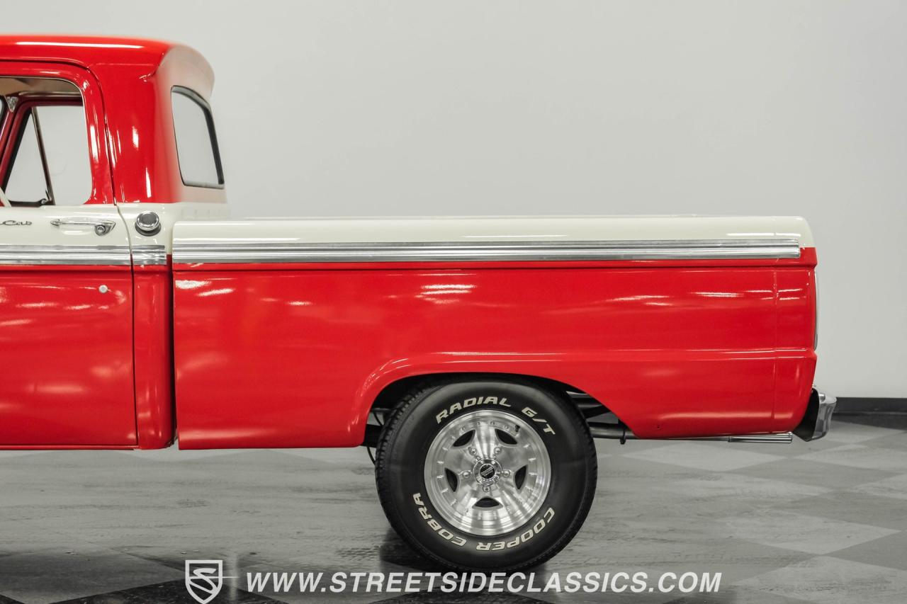 1965 Ford F-100