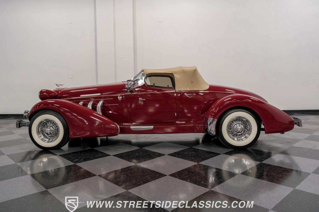 1976 Auburn Boattail Speedster Replica