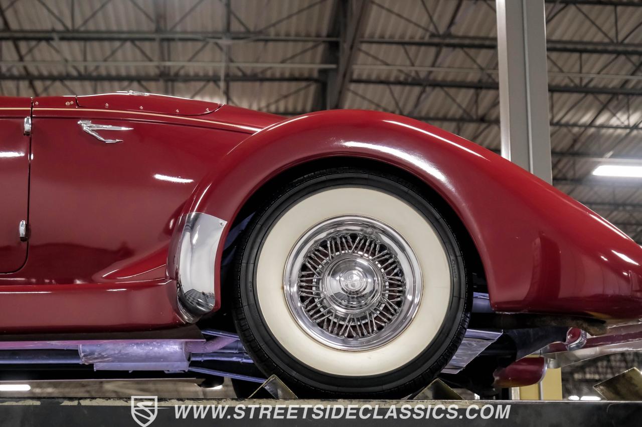 1976 Auburn Boattail Speedster Replica