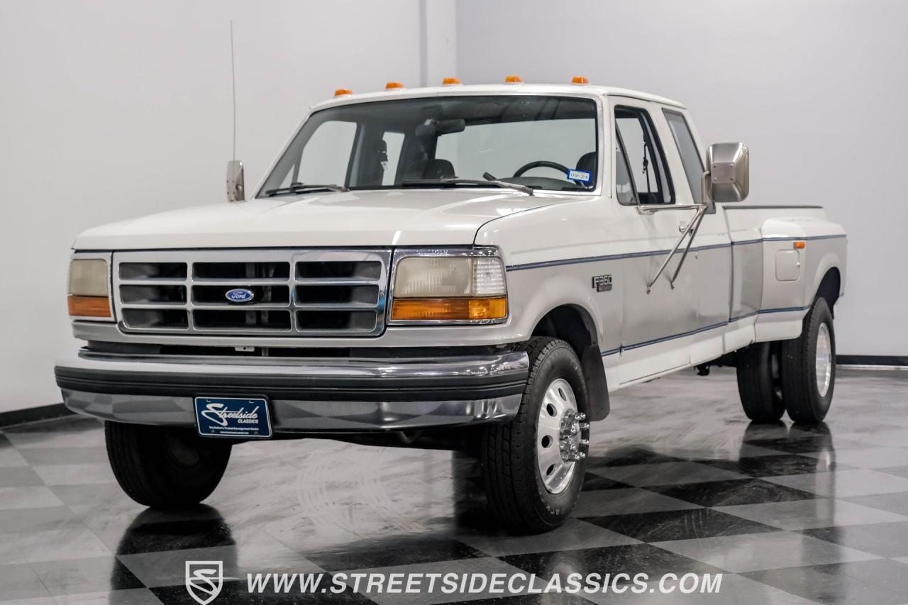 1992 Ford F-350  XLT Dually