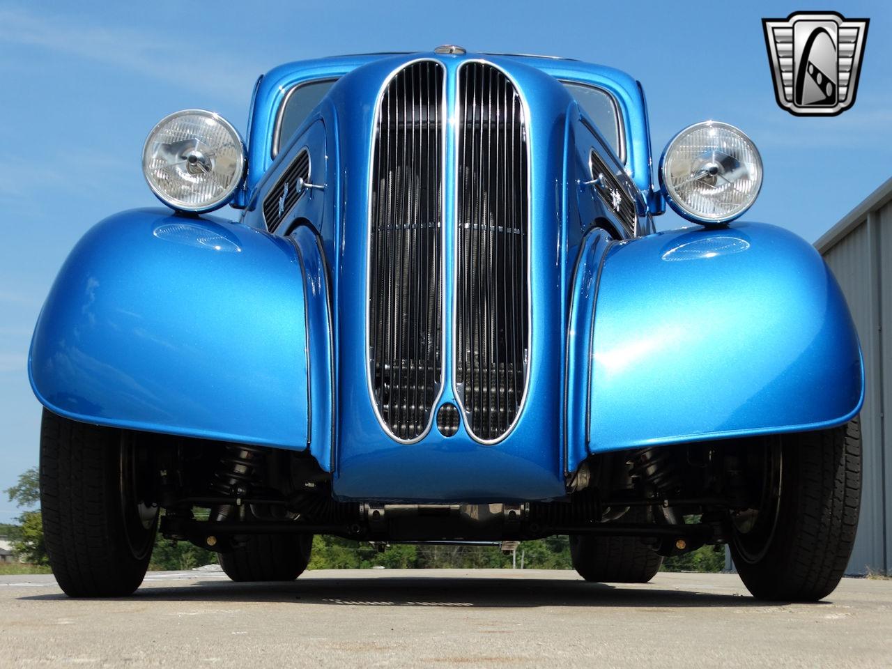 1948 Ford Anglia