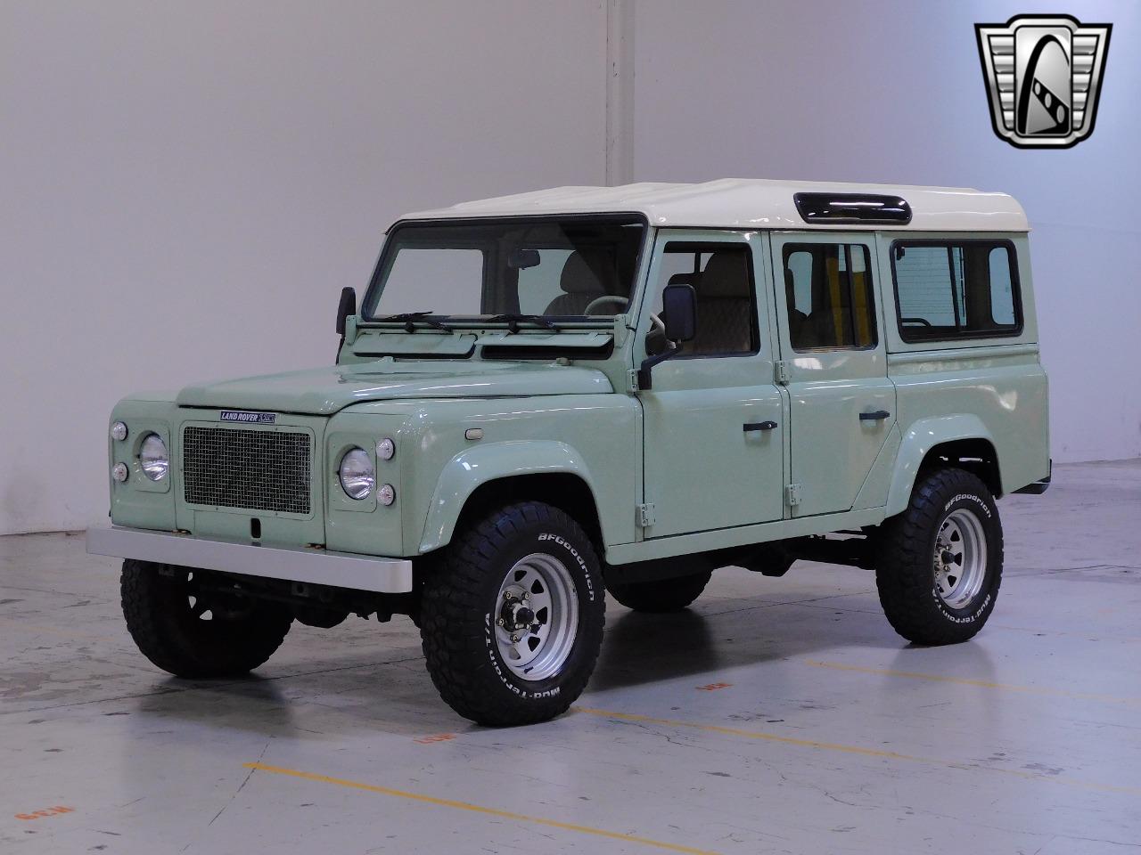 1987 Land Rover Defender