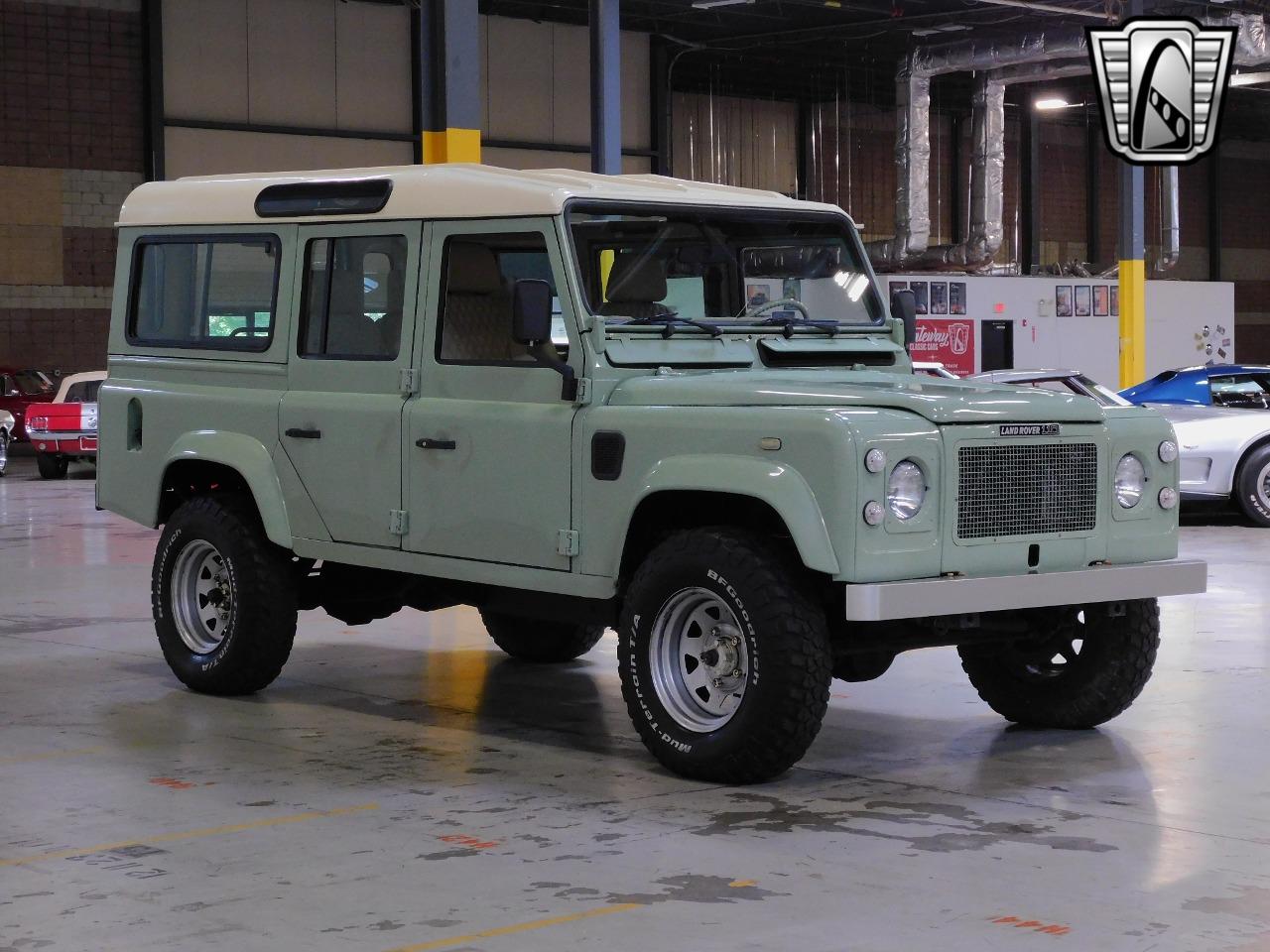 1987 Land Rover Defender