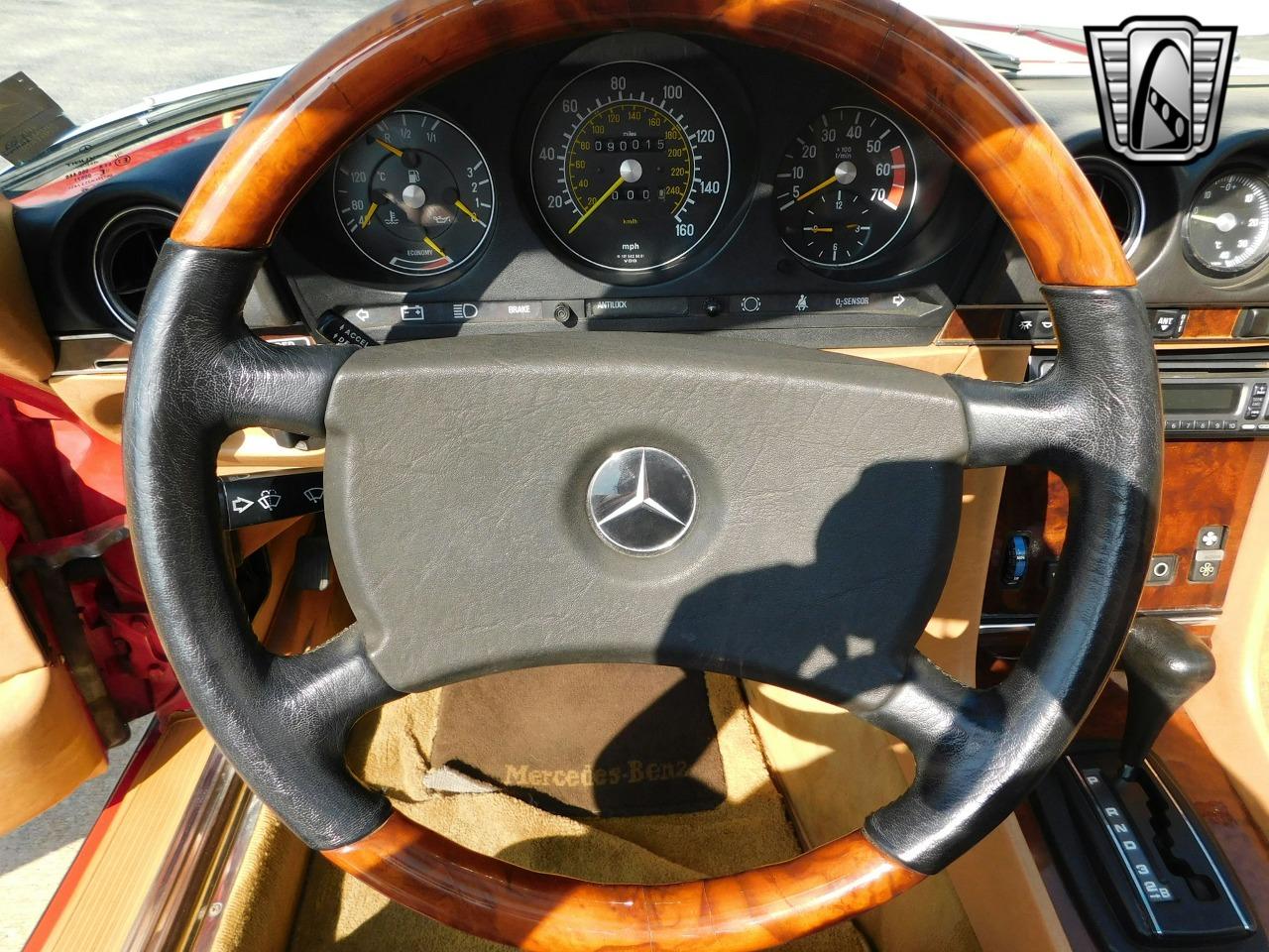 1985 Mercedes - Benz 380SL