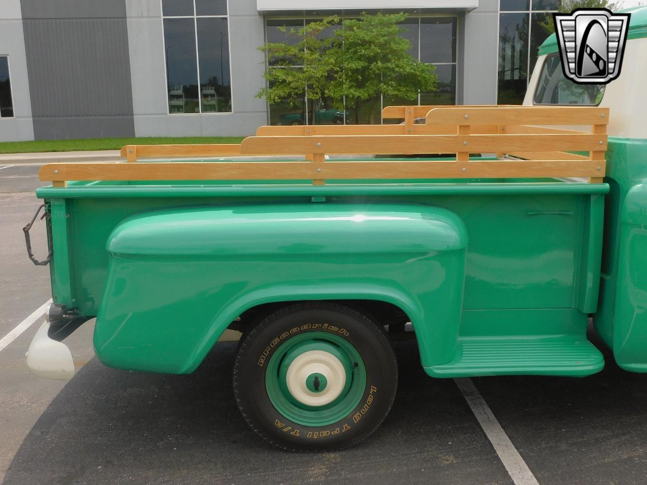 1955 Chevrolet Apache