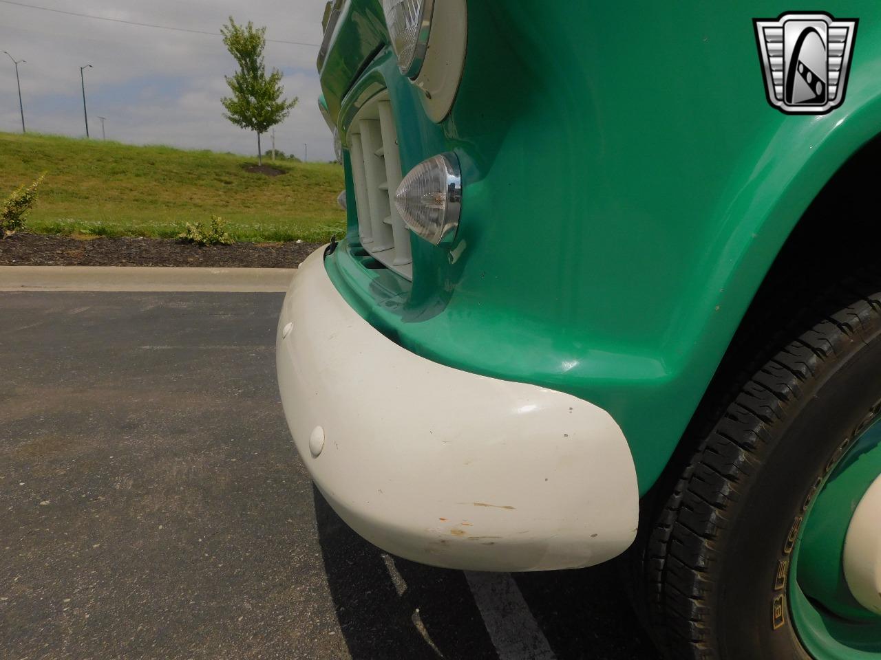 1955 Chevrolet Apache