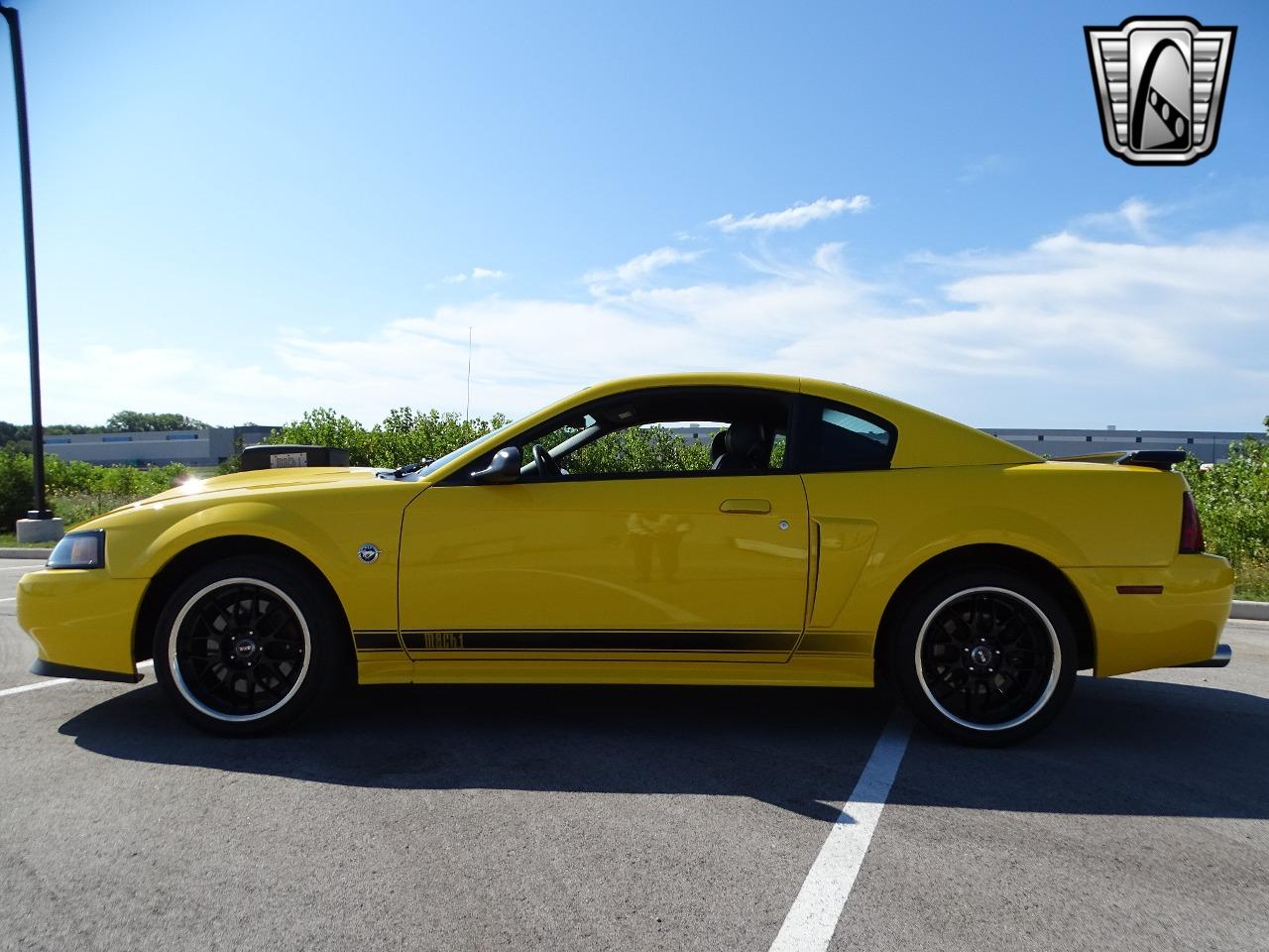 2004 Ford Mustang