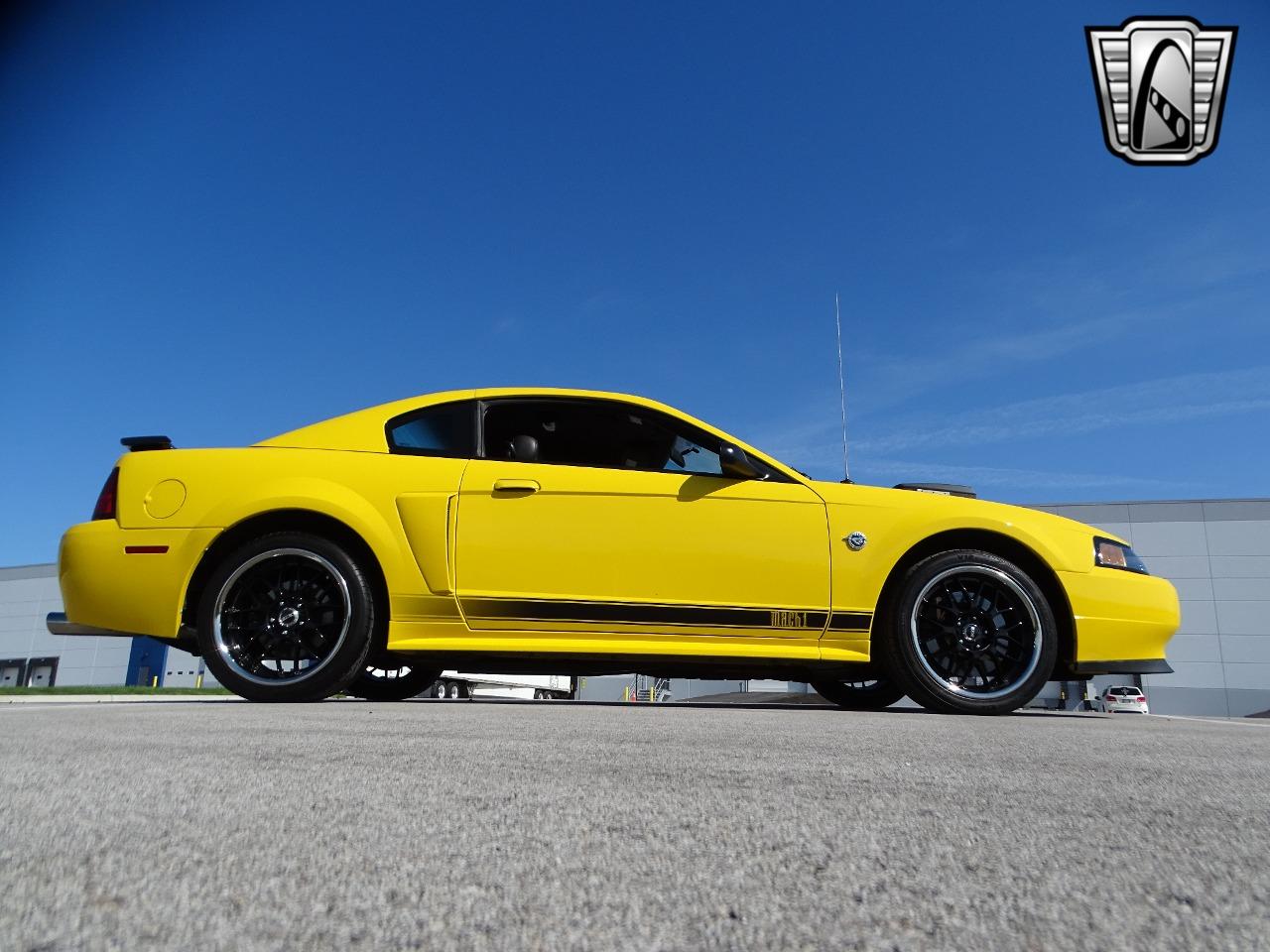 2004 Ford Mustang