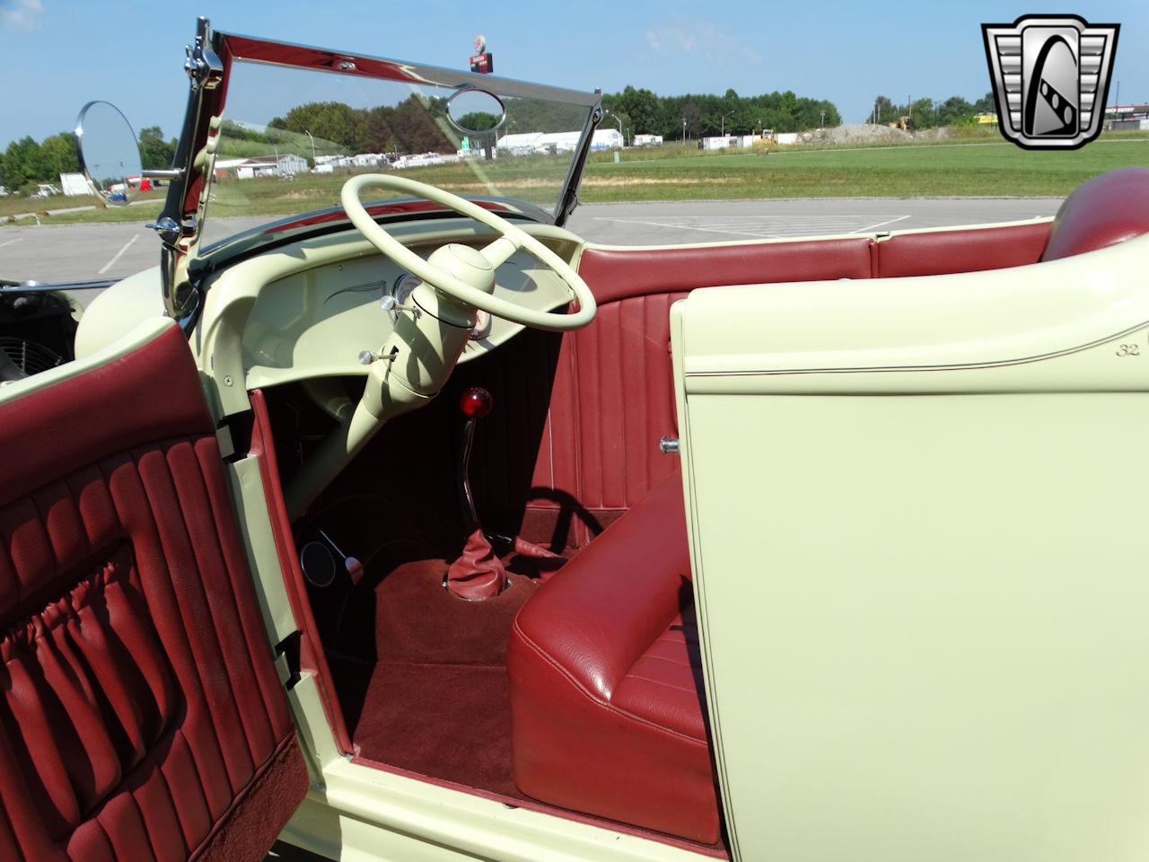 1932 Ford Roadster