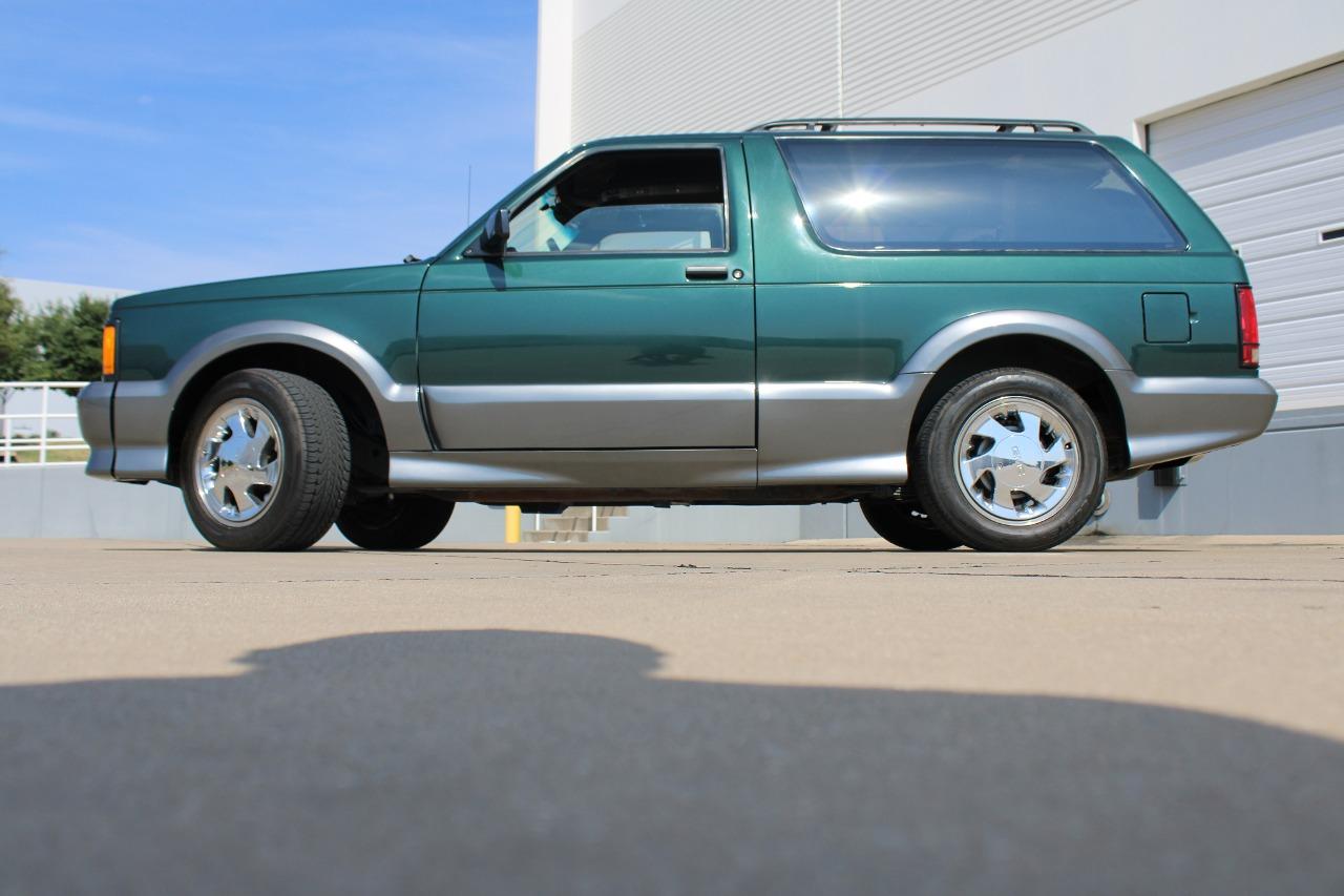 1993 GMC Typhoon