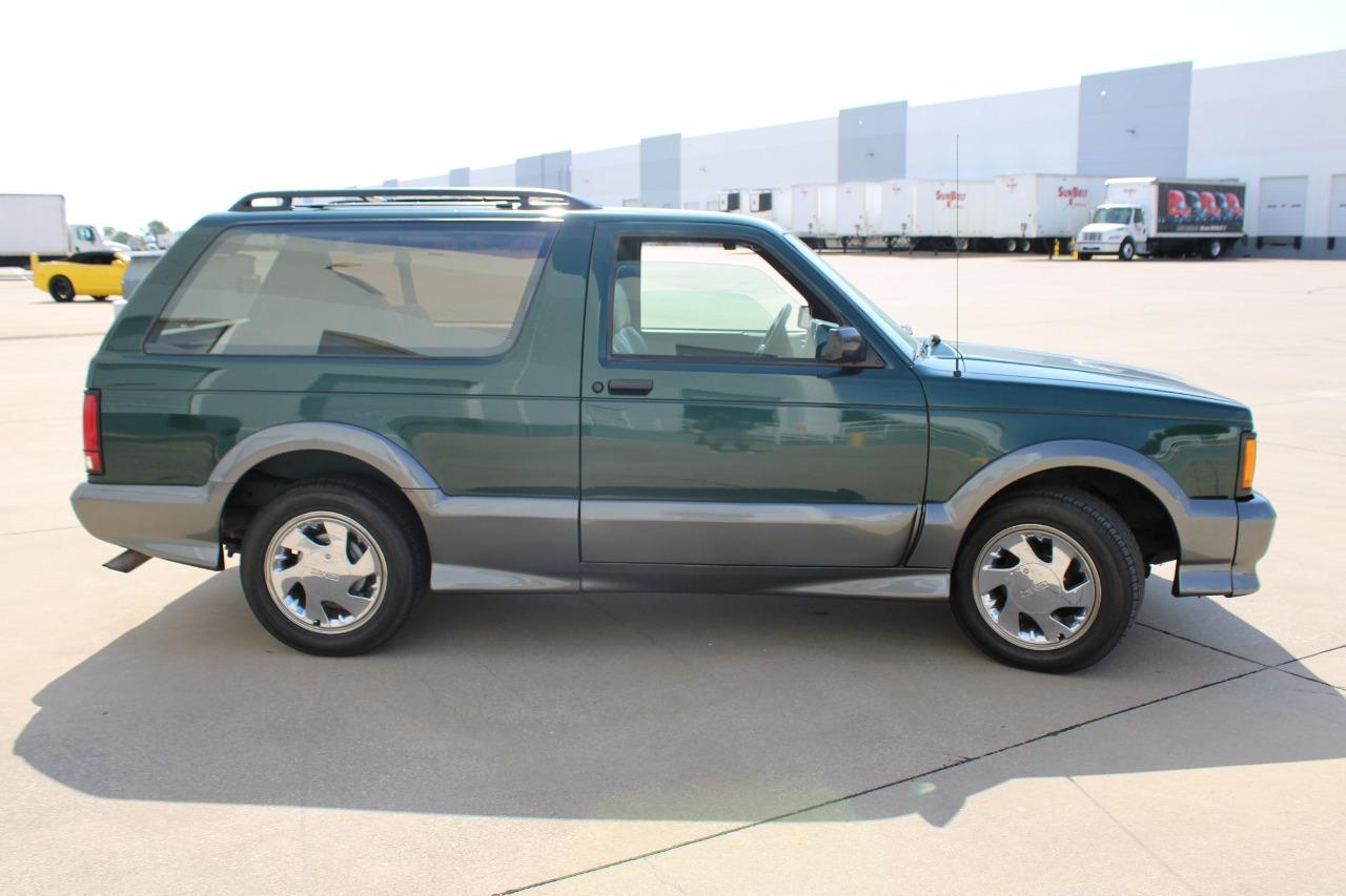 1993 GMC Typhoon