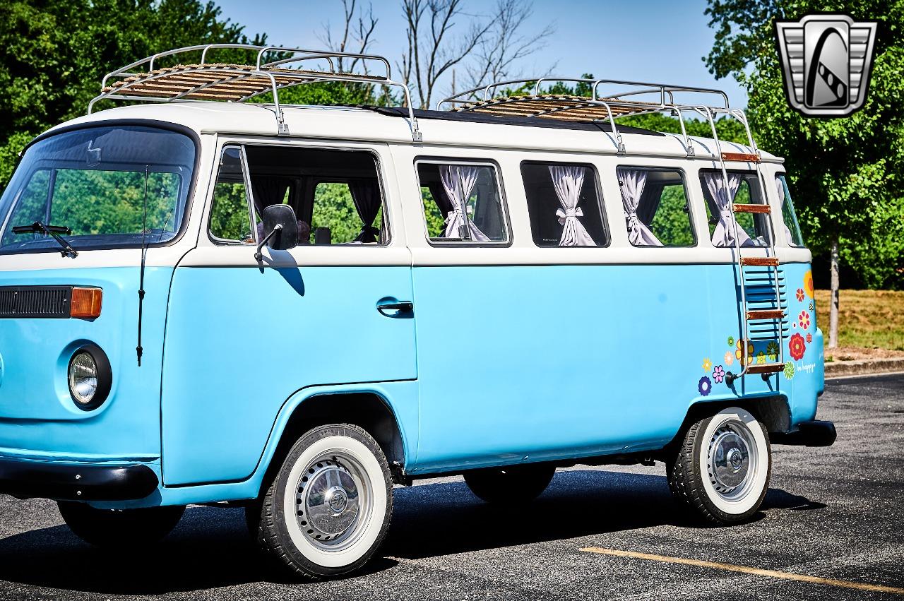 1990 Volkswagen Bus