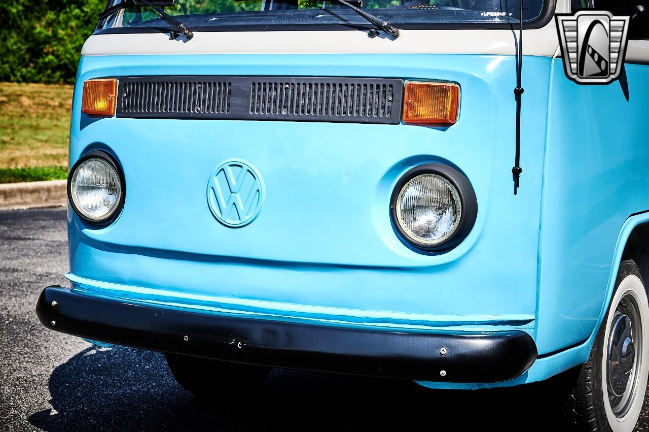 1990 Volkswagen Bus