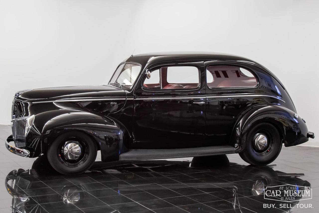 1940 Ford Standard Tudor