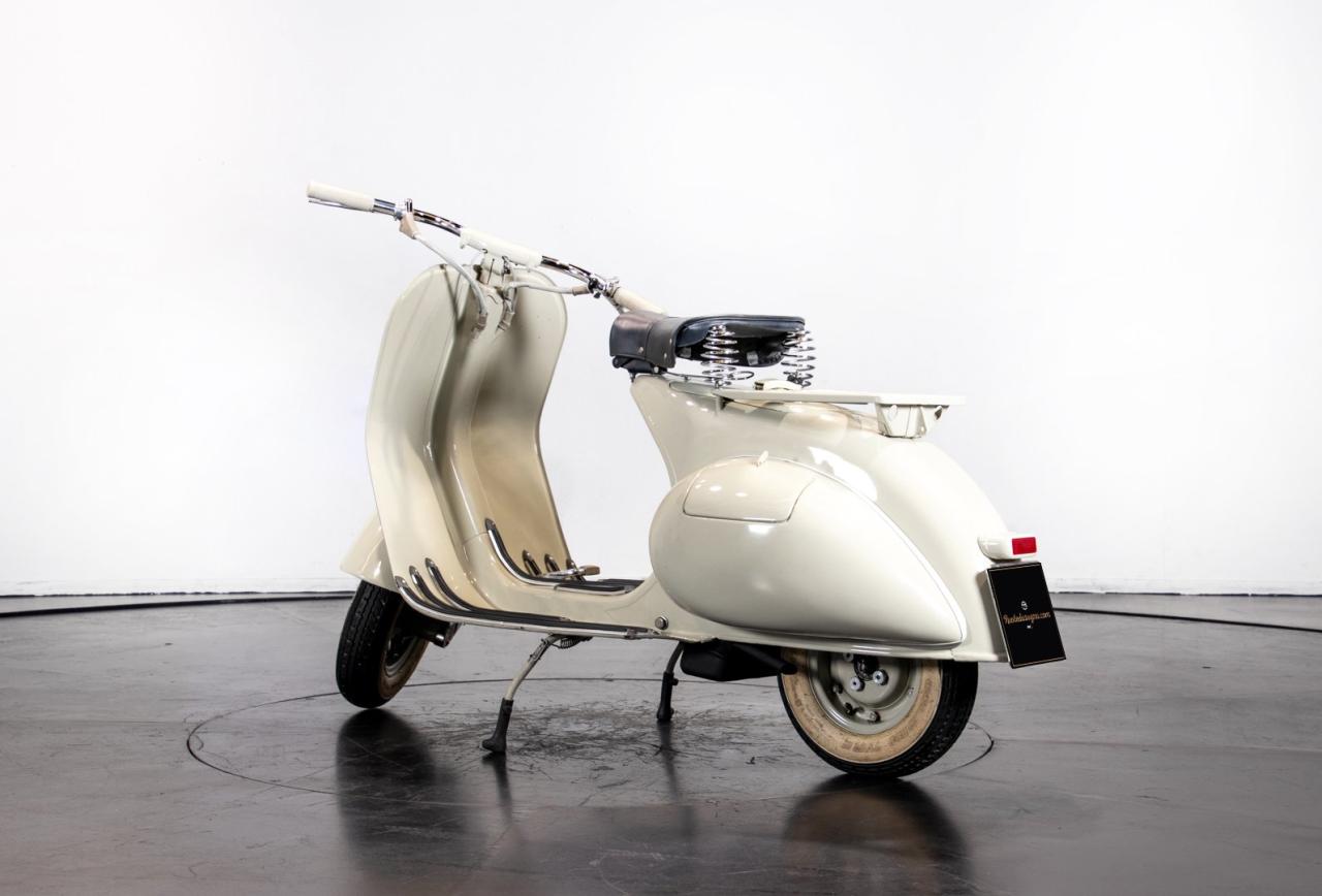 1953 Piaggio Vespa 125