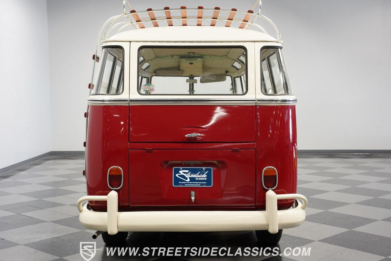 1971 Volkswagen Type 2 23 Window Deluxe