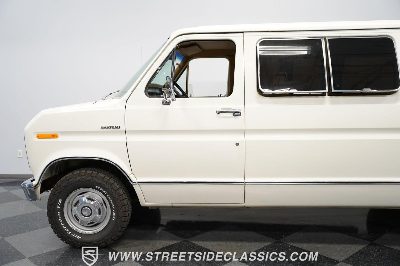 1977 Ford Econoline Custom Camper