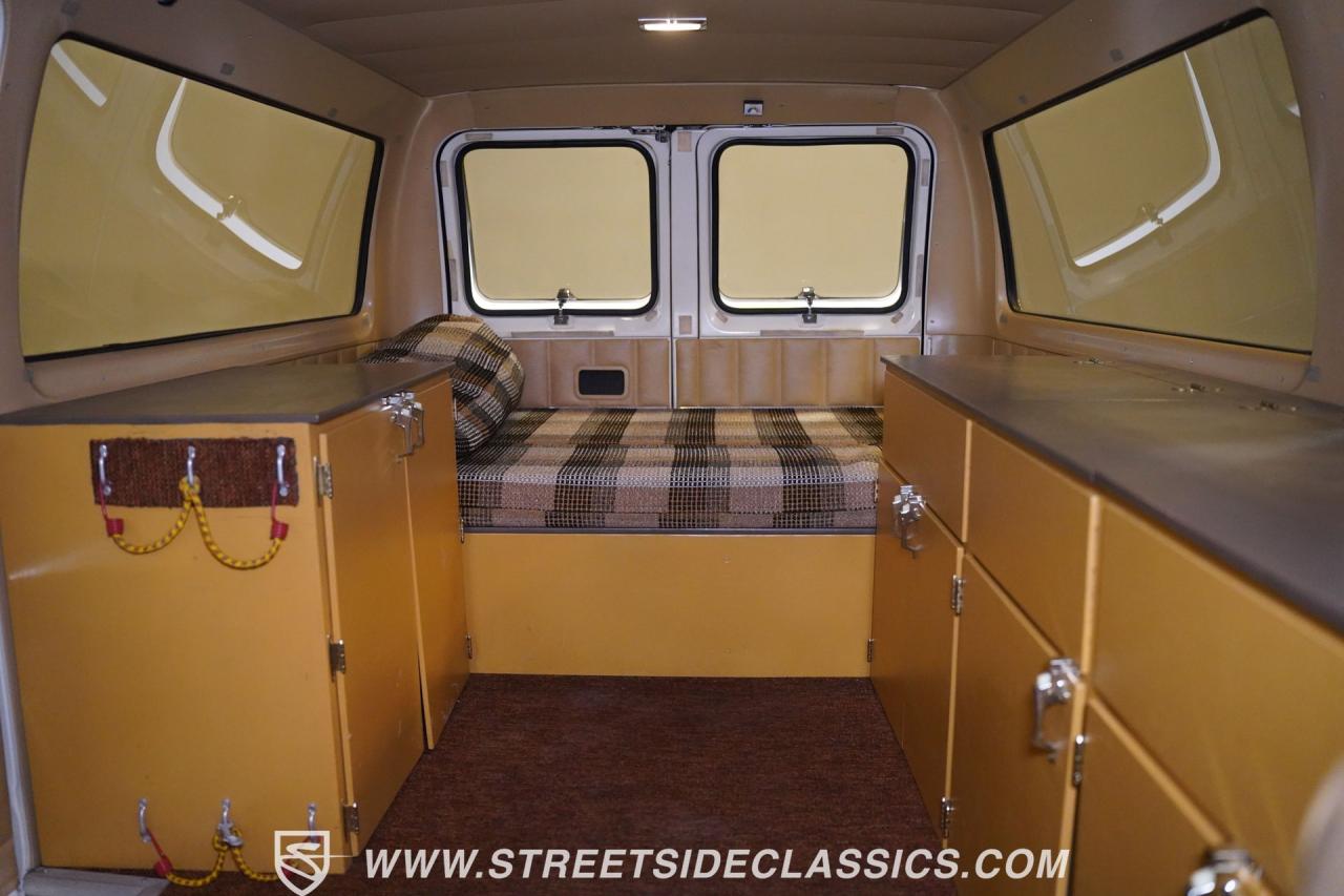 1977 Ford Econoline Custom Camper