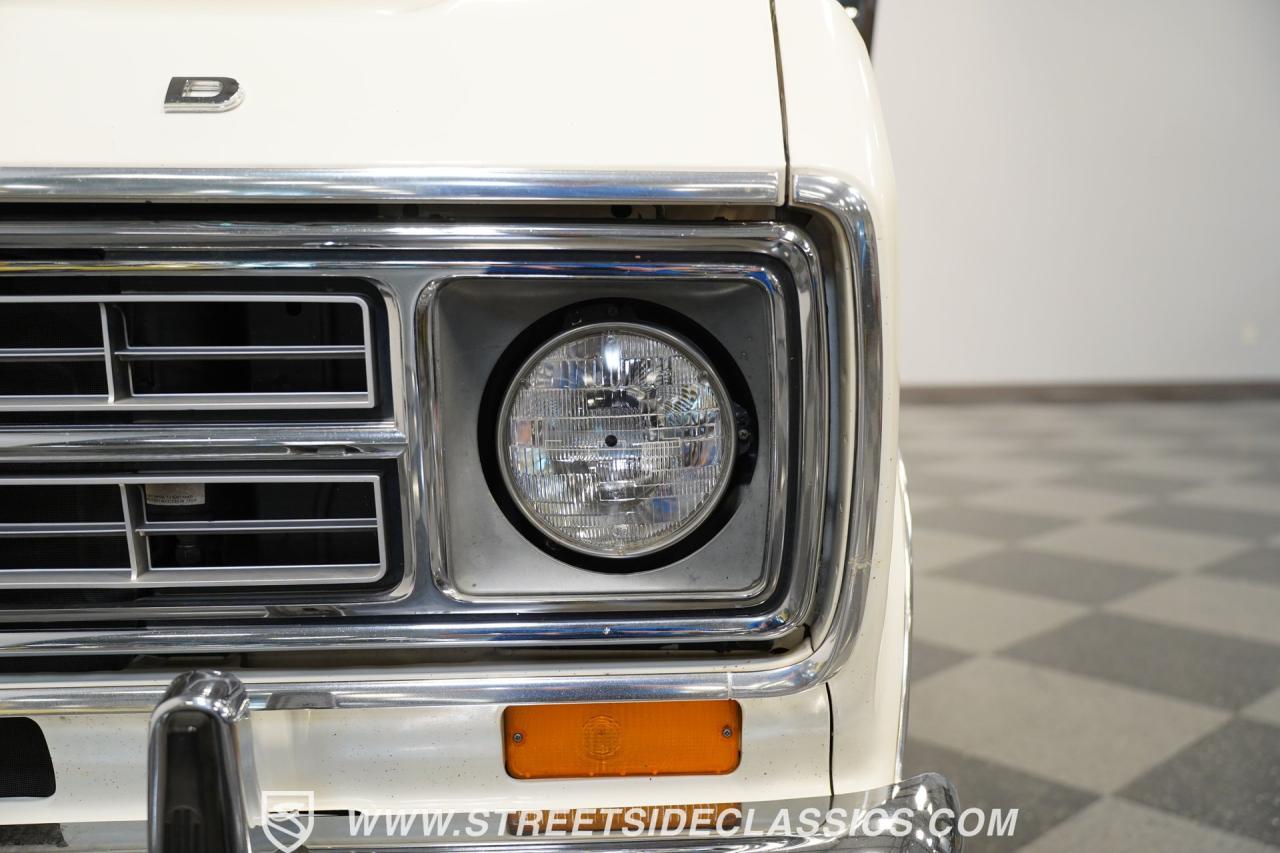 1977 Ford Econoline Custom Camper