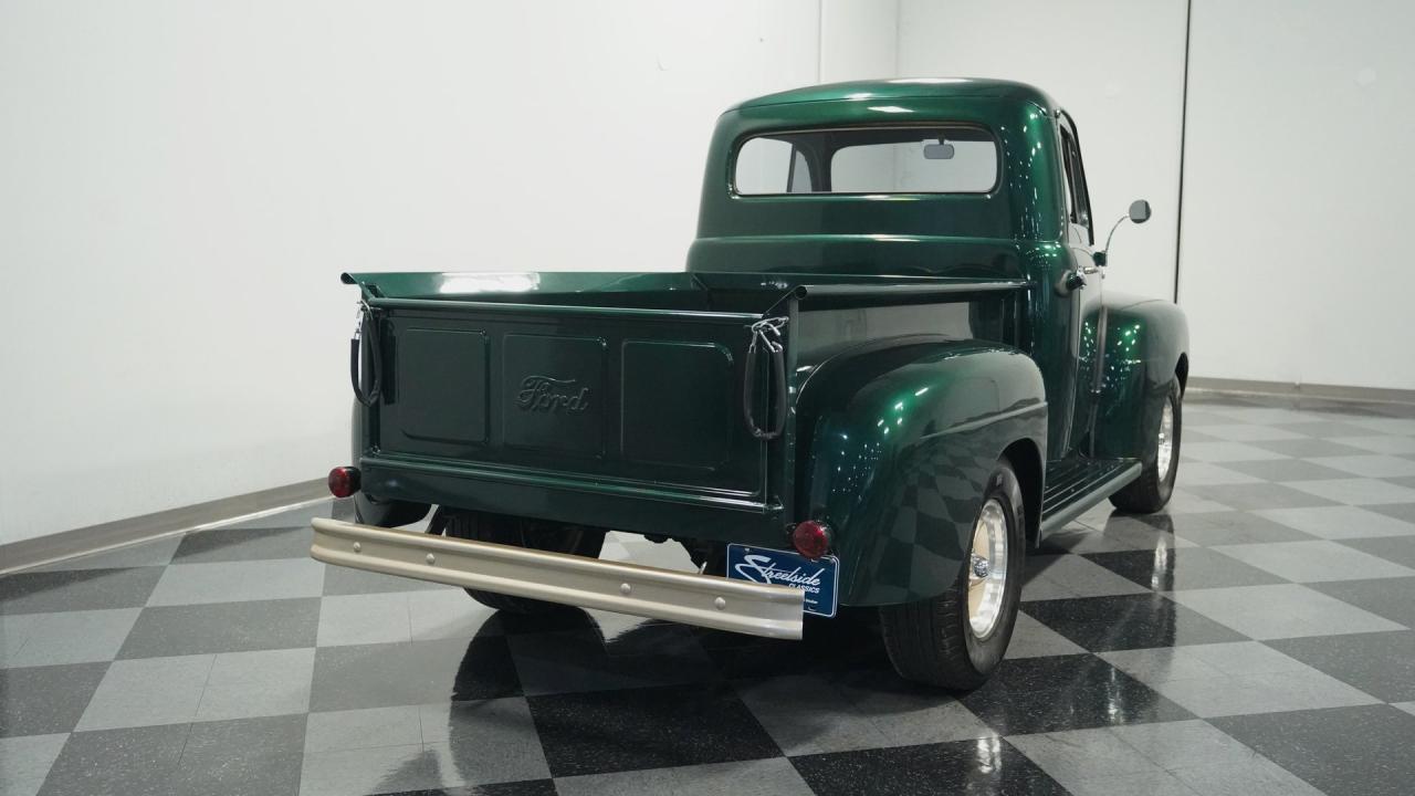 1951 Ford F-1