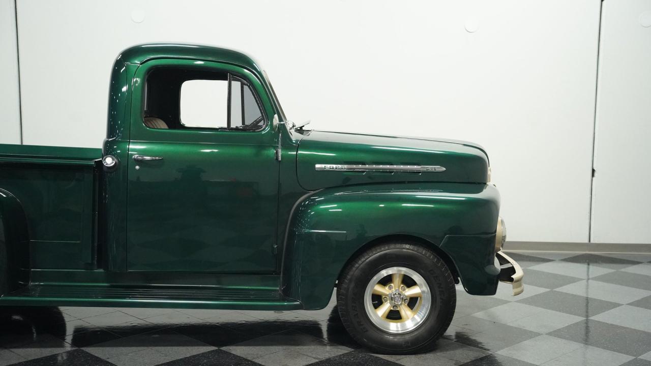 1951 Ford F-1