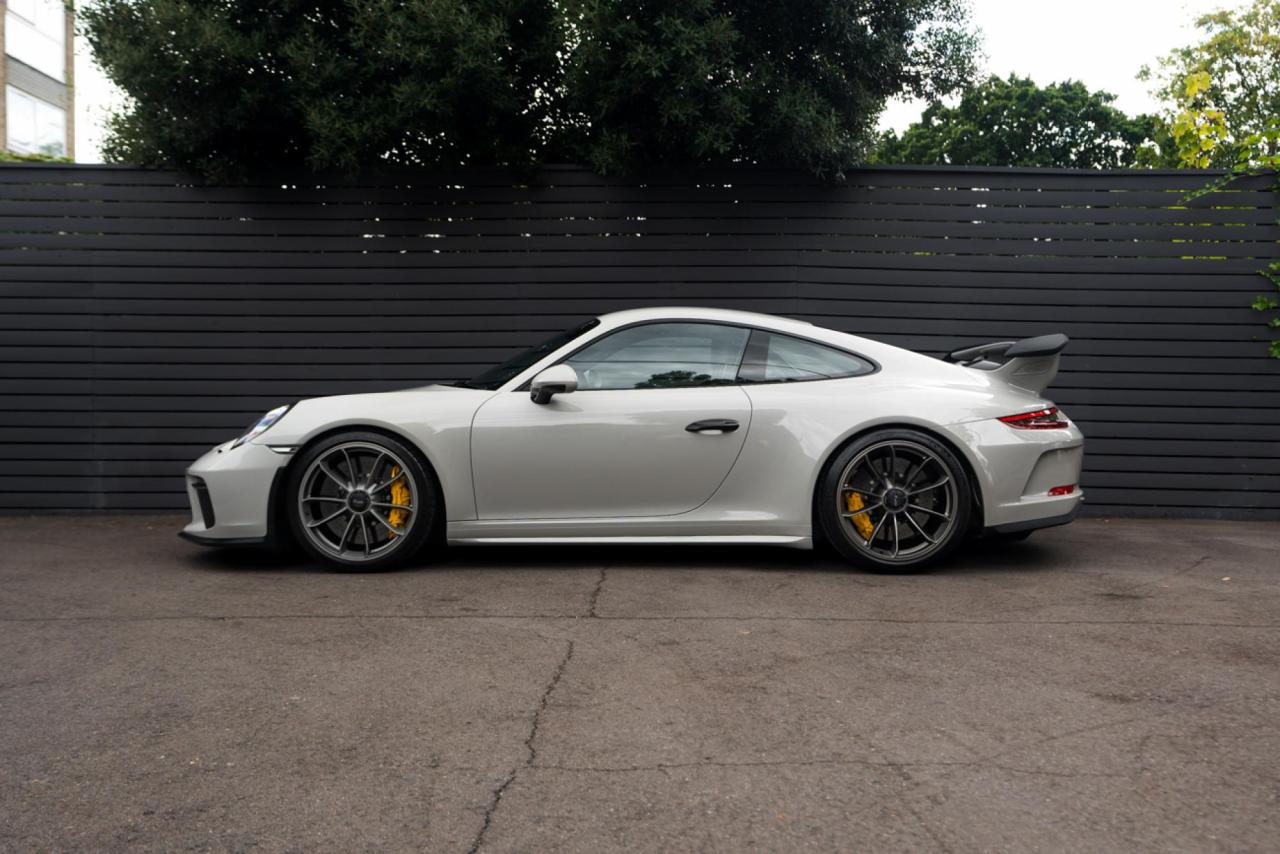 2017 Porsche 911 (991.2) CARRERA GT3 CLUBSPORT