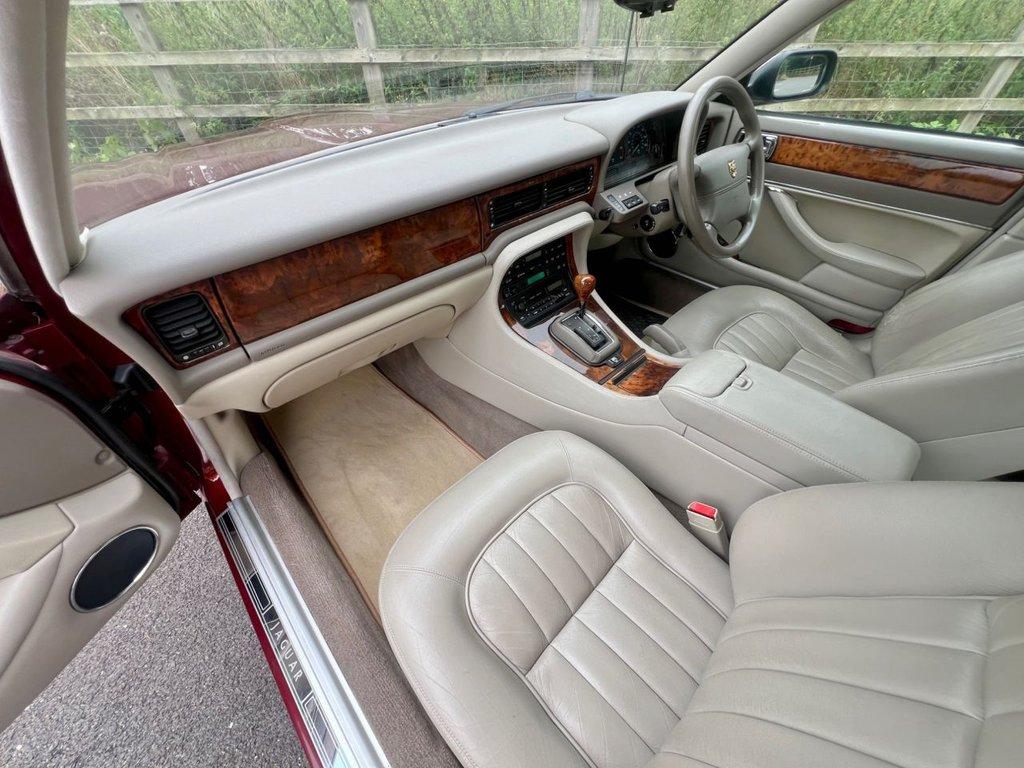 1996 Jaguar 1996 P XJ SOVEREIGN