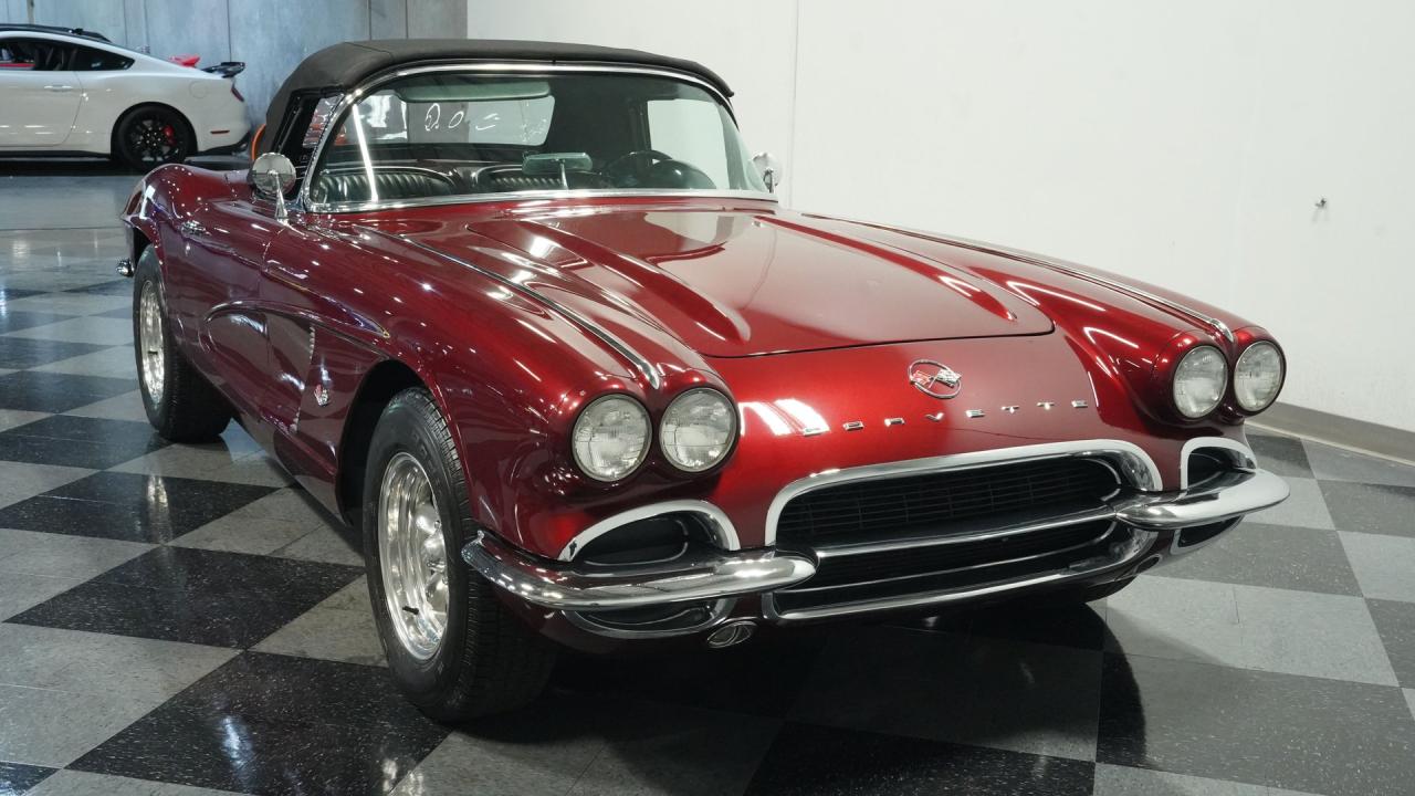 1962 Chevrolet Corvette Convertible Restomod