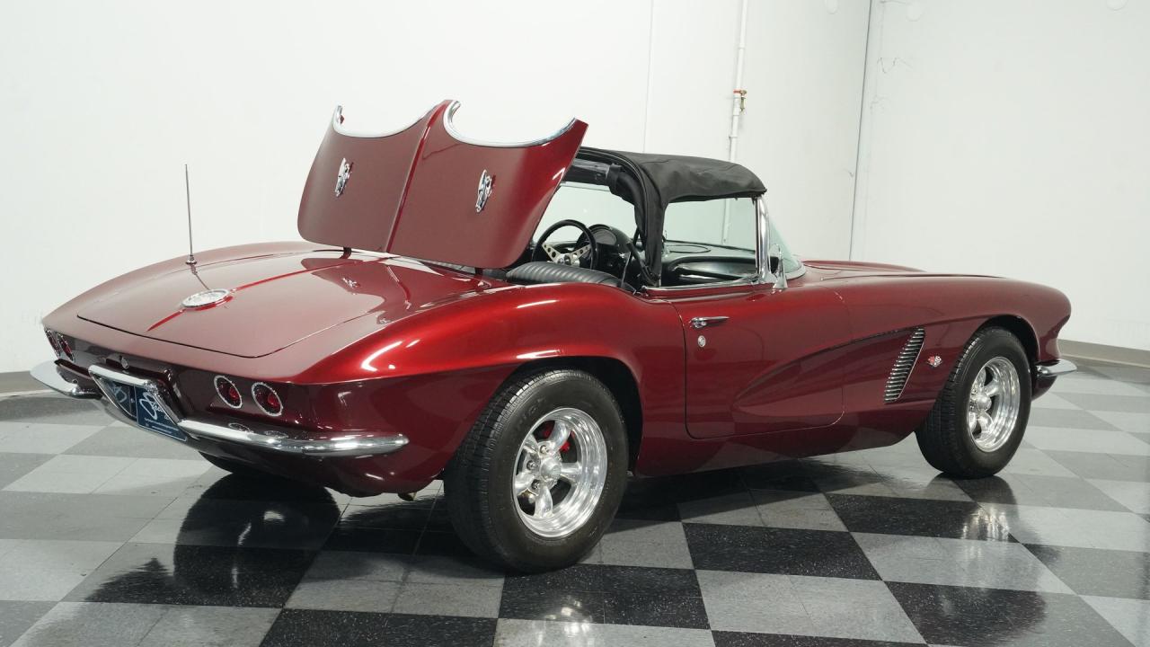 1962 Chevrolet Corvette Convertible Restomod