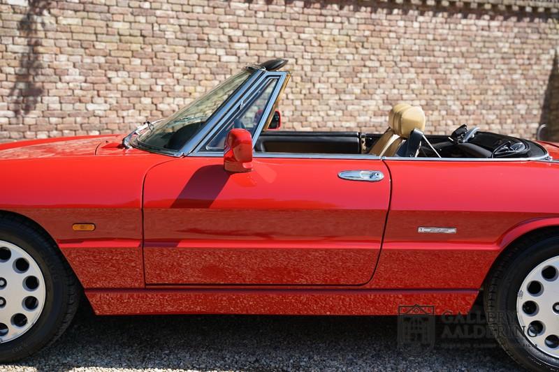 1991 Alfa Romeo Spider 2.0 Type 4