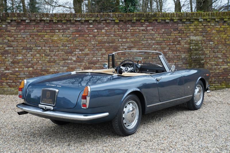 1962 Alfa Romeo Spider 2600 Touring