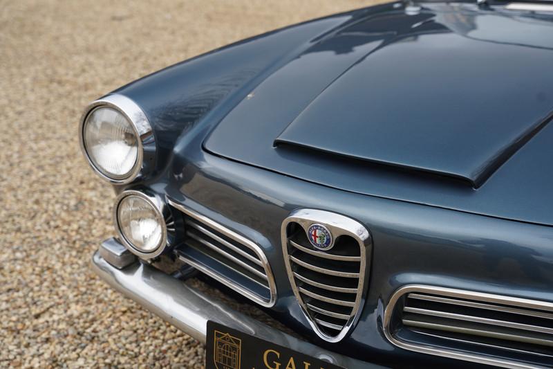 1962 Alfa Romeo Spider 2600 Touring