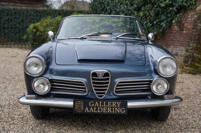 1962 Alfa Romeo Spider 2600 Touring