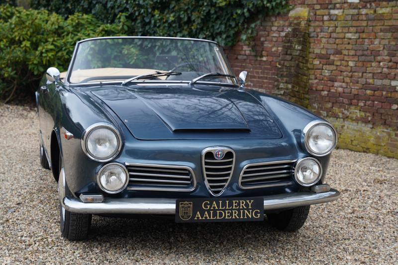 1962 Alfa Romeo Spider 2600 Touring