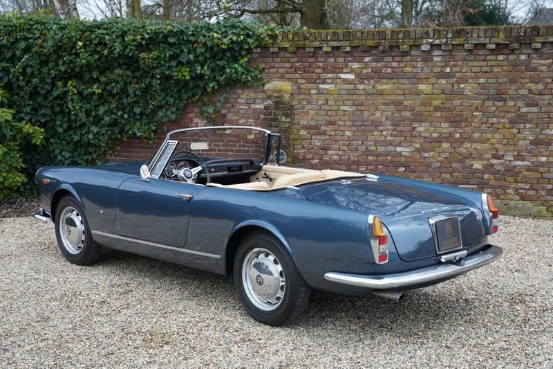 1962 Alfa Romeo Spider 2600 Touring