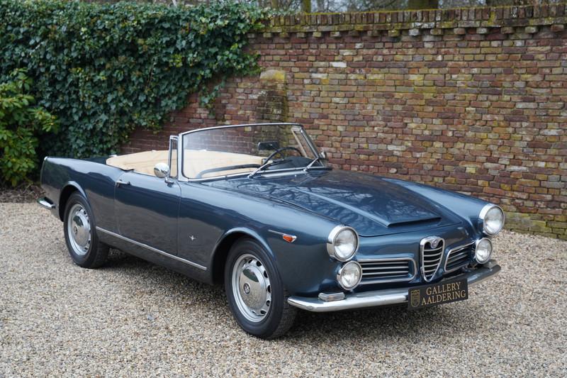 1962 Alfa Romeo Spider 2600 Touring